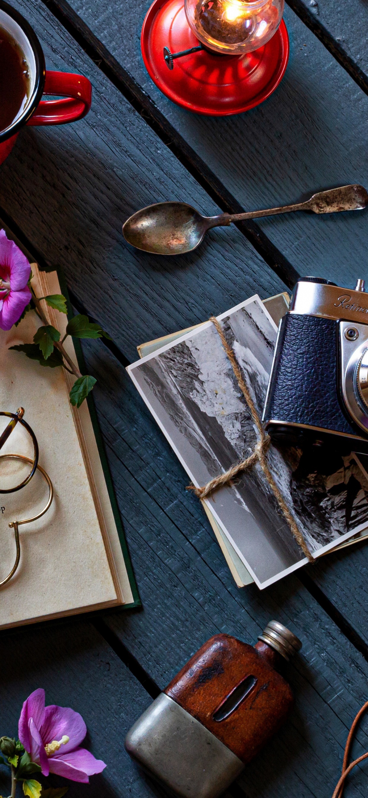 Обои шоколад, Капкейк, чай, кофе, керосиновая лампа в разрешении 1242x2688