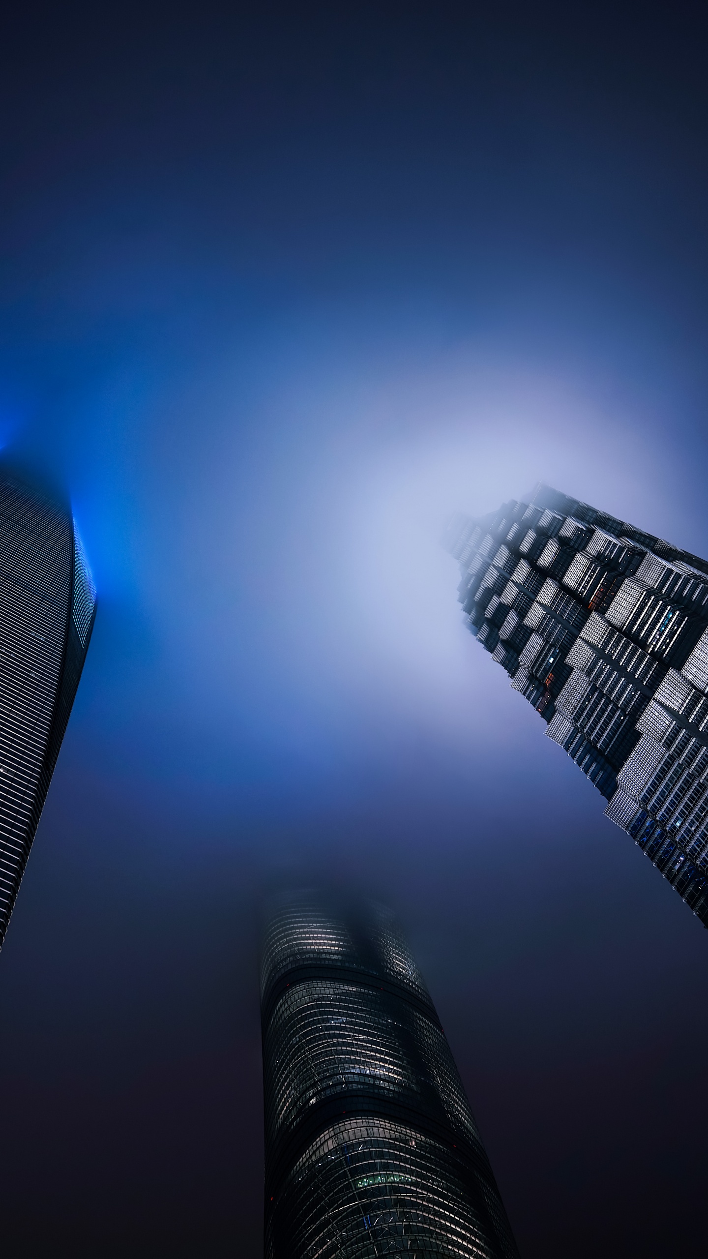 Обои небоскреб, высотное здание, здание, дневное время, вышка в разрешении 1440x2560