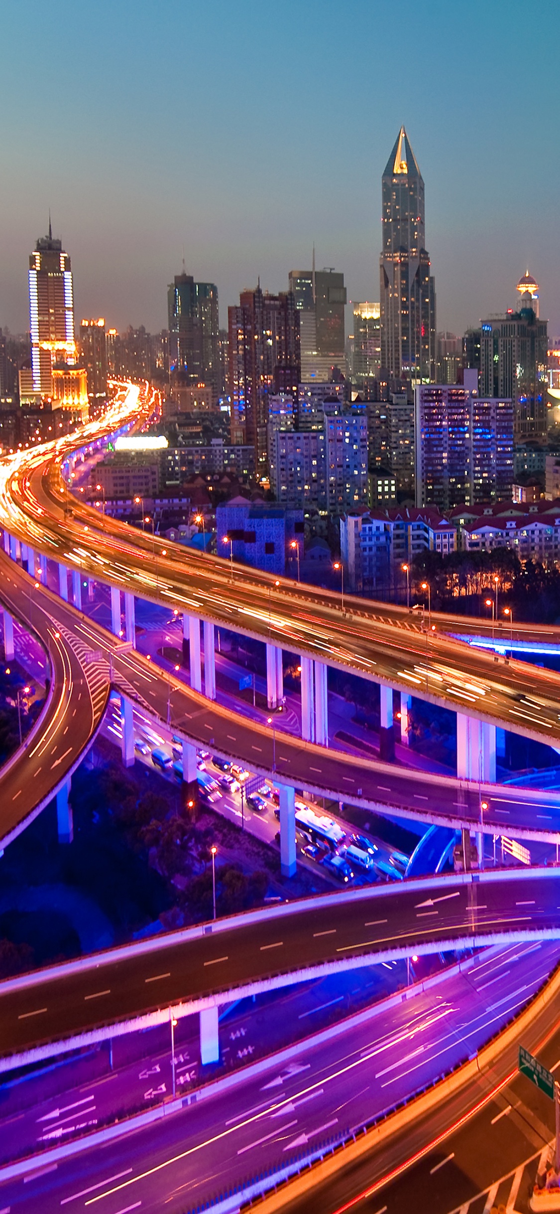 Обои городской пейзаж, город, городской район, метрополия, путепровод в разрешении 1125x2436