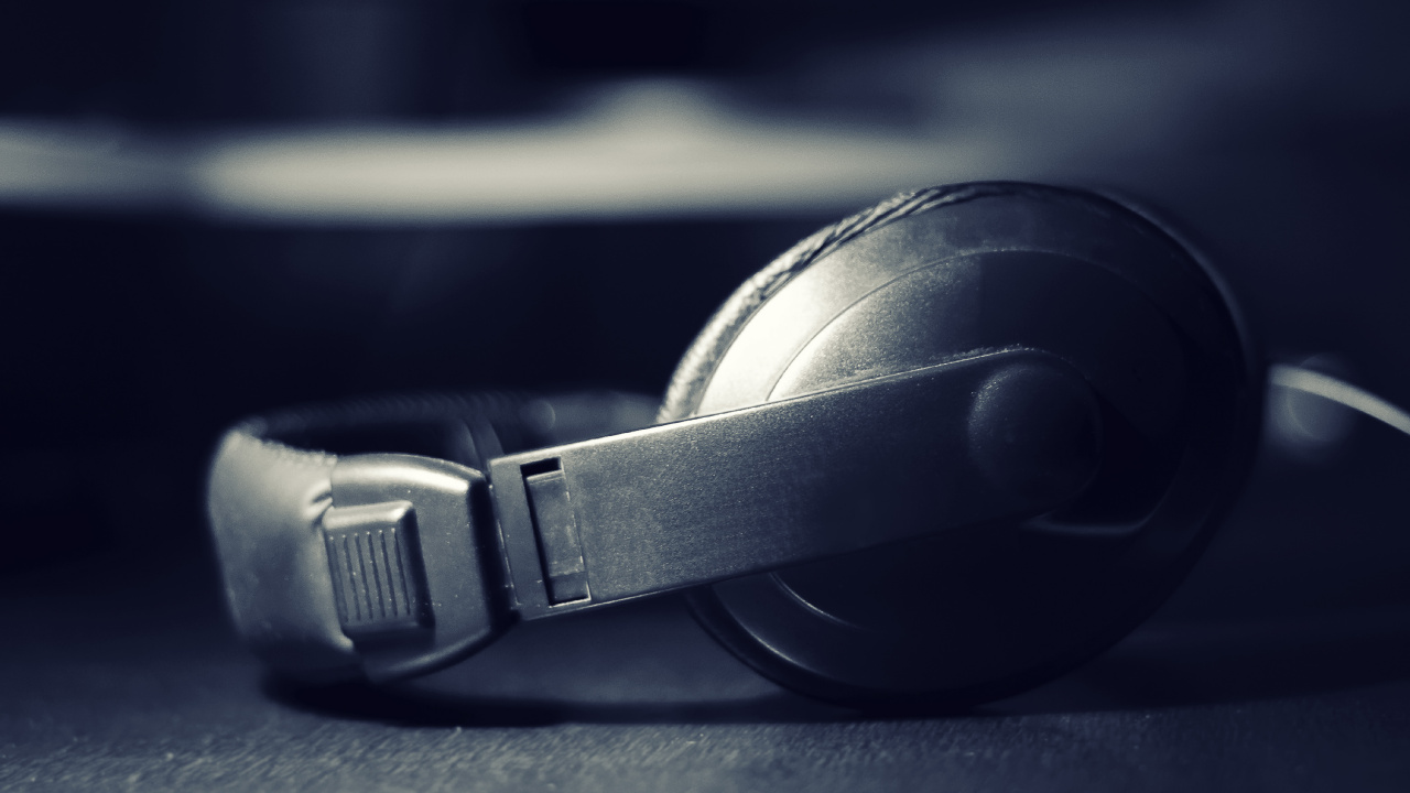 Обои звук, наушники, звуковое оборудование, технологии, электронное устройство в разрешении 1280x720