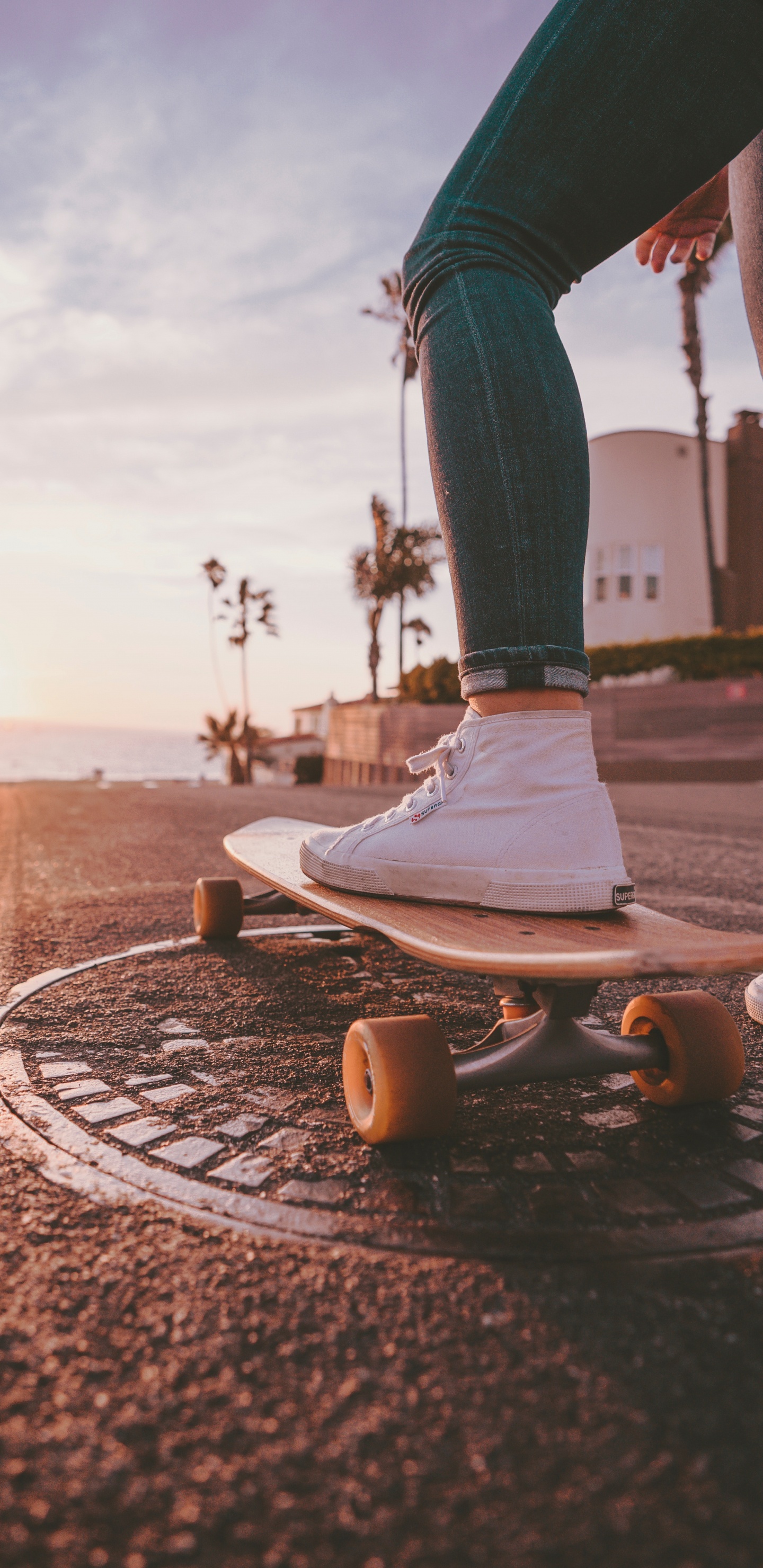 Обои скейтбординг, скейтборд, Лонгборд, Скейтбординг Оборудование, Лонгбординг в разрешении 1440x2960