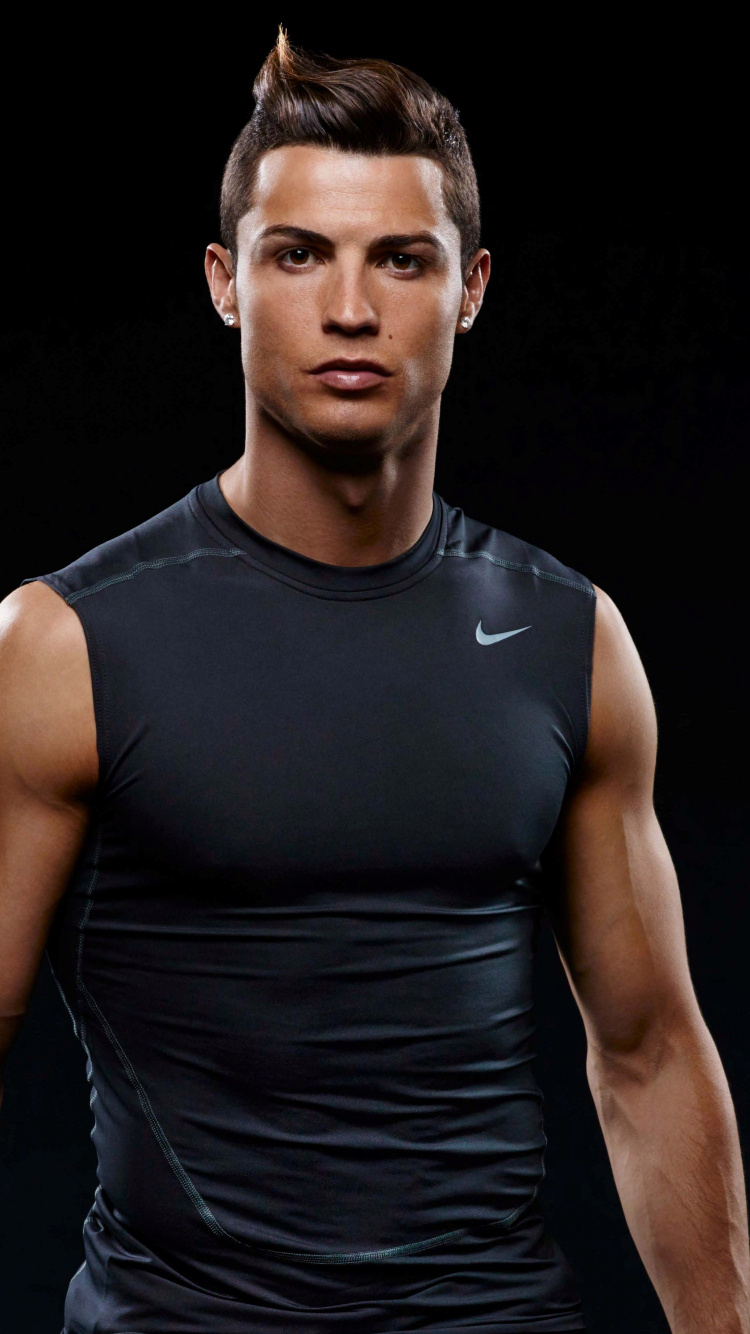 Обои Кристиано Роналдо, Реал С Ф, фитнес профессионал, мышца, рука в разрешении 750x1334