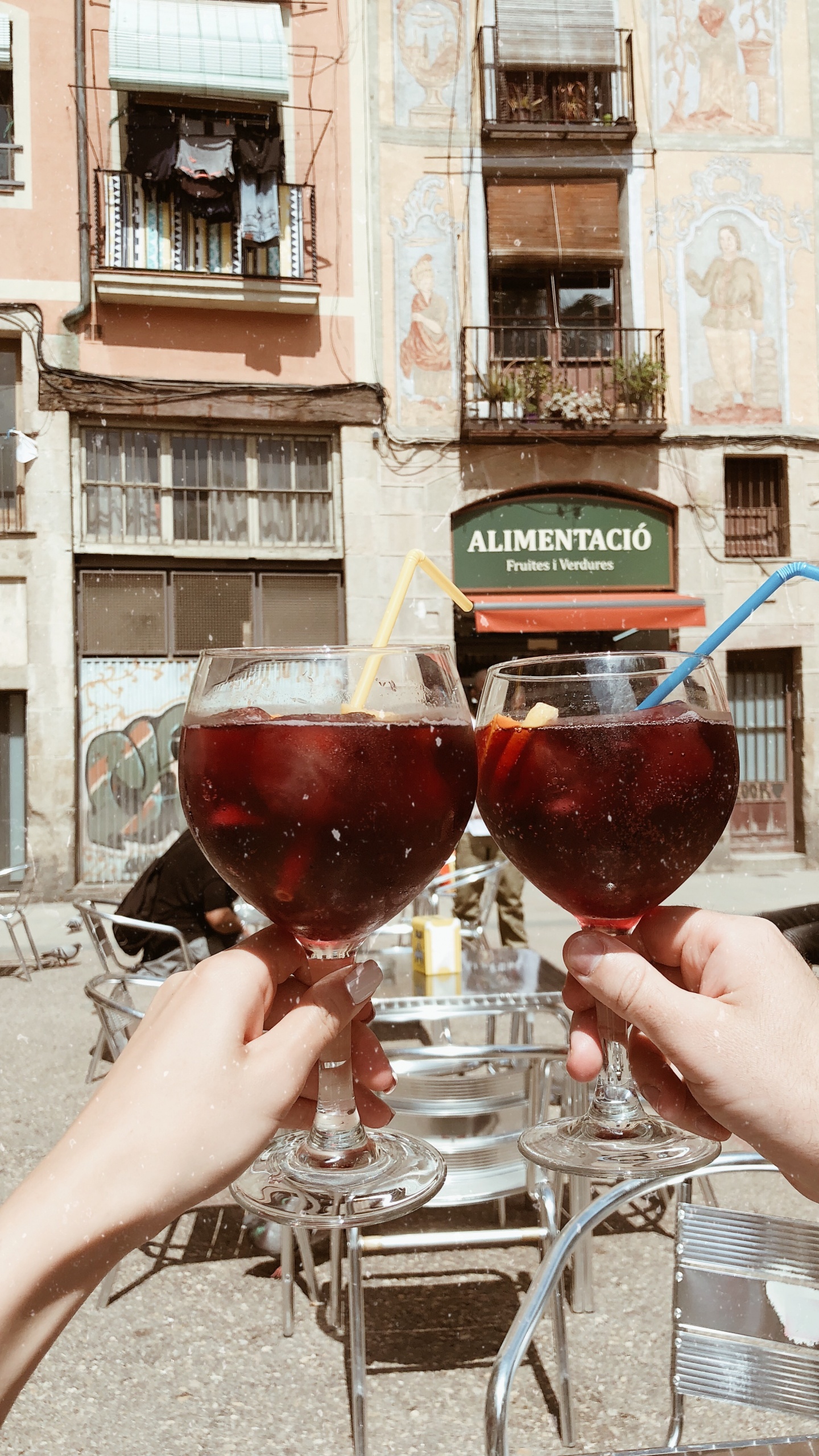 Обои бокал для вина, вино, красное вино, рюмки, стекло в разрешении 1440x2560