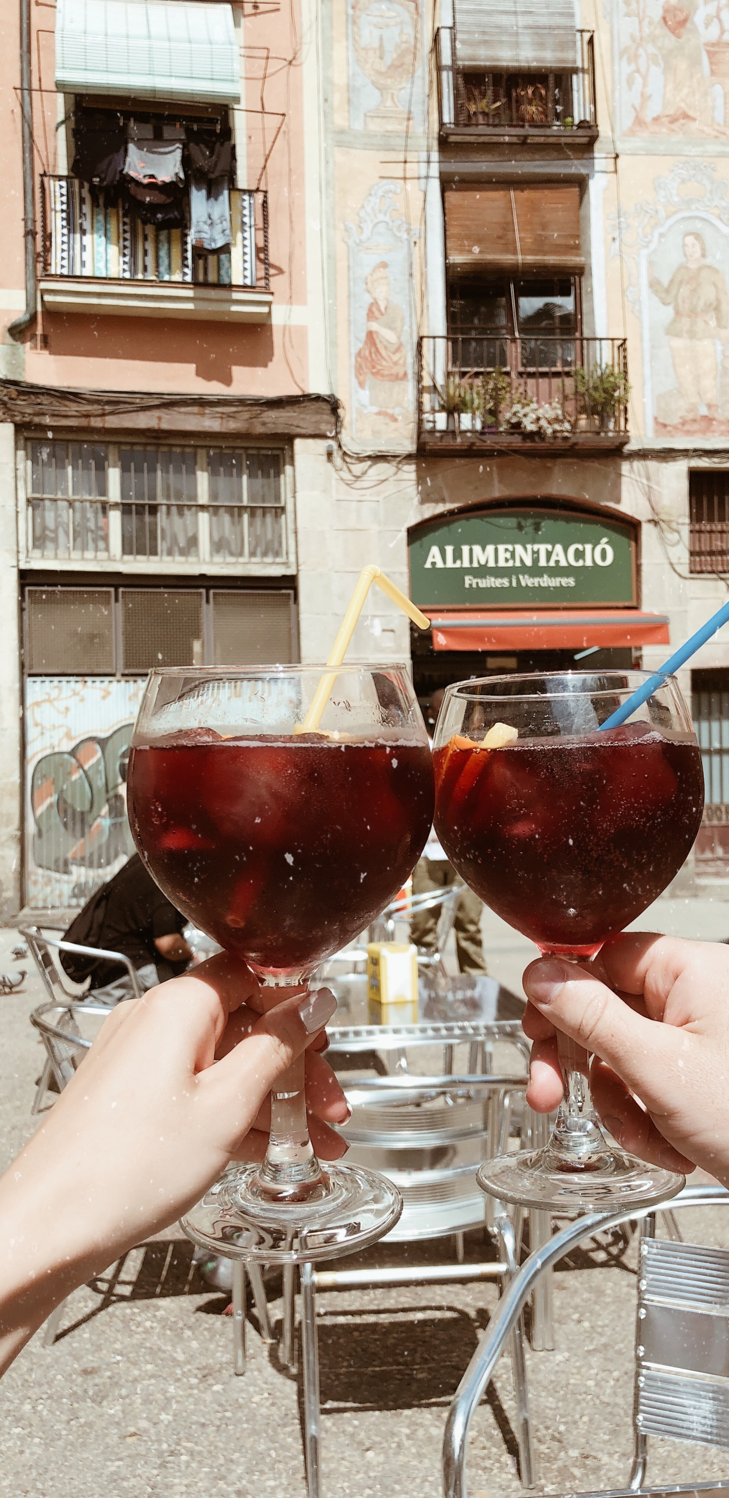 Обои бокал для вина, вино, красное вино, рюмки, стекло в разрешении 1440x2960