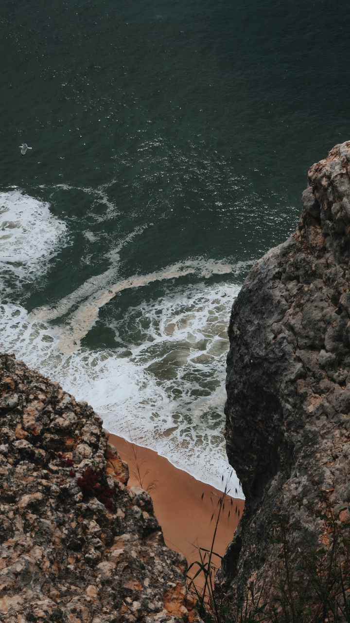 Обои море, побережье, Назар, стены победы, Назар Бич в разрешении 720x1280