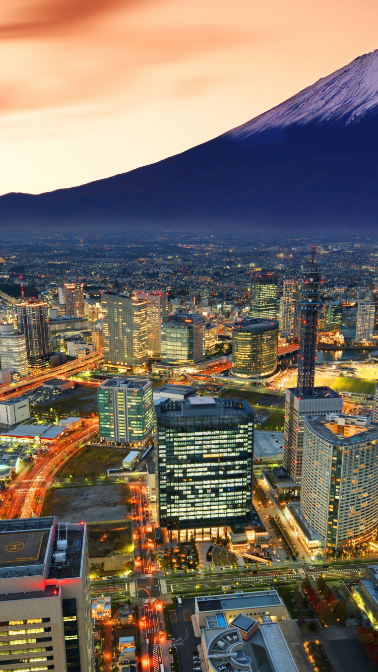 Обои гора Фудзи Йокогама, гора Фудзи, Башня Иокогама, гора Танзава, облако в разрешении 750x1334