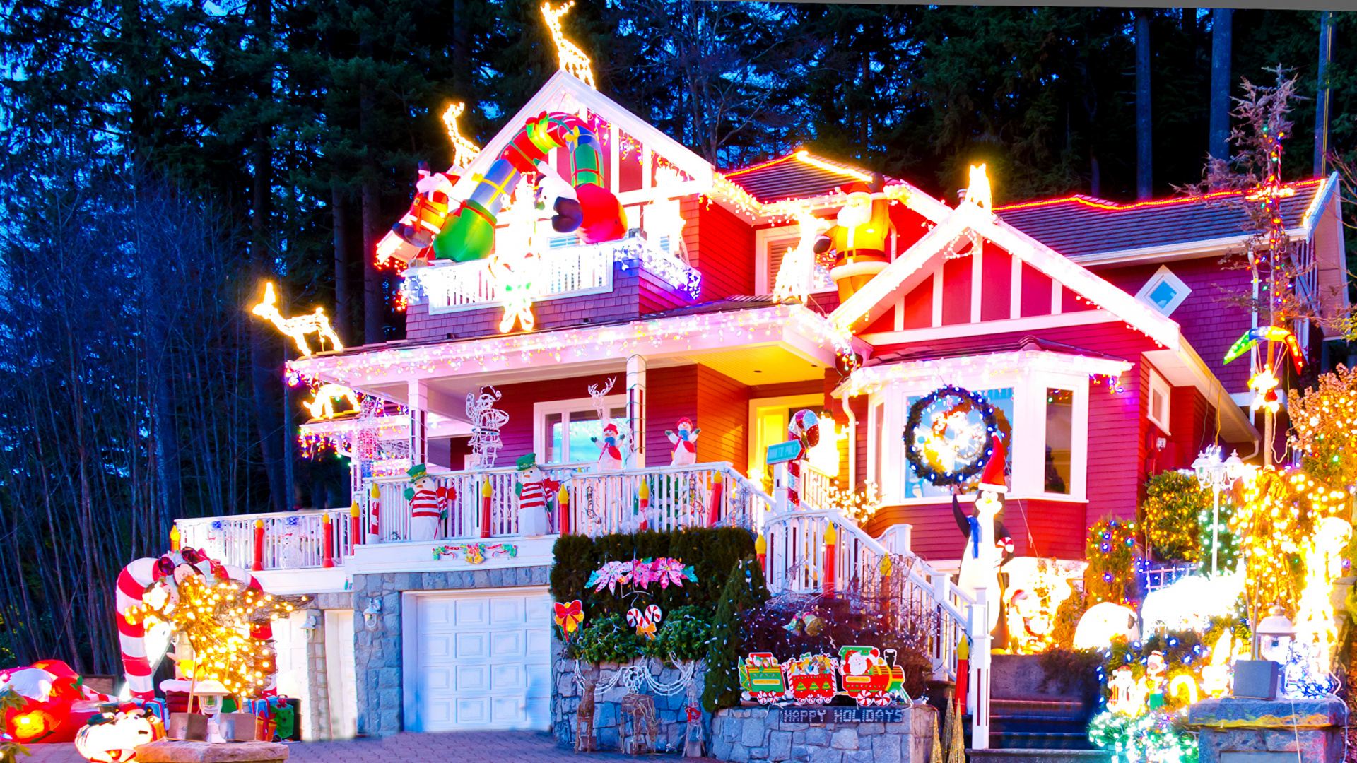 Обои Рождественский день, Рождественские огни, Рождественские украшения, Рождество, Хаус в разрешении 1920x1080