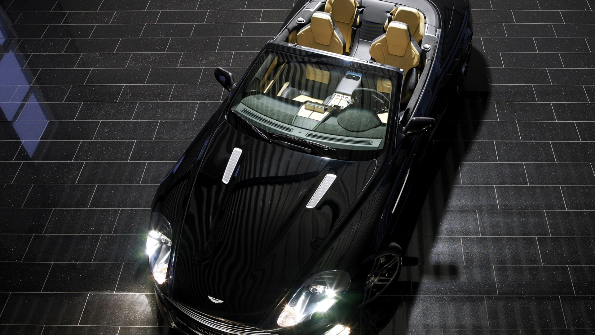 Обои Астон Мартин db9, Астон Мартин, спорткар, Астон Мартин В8, Астон Мартин дбс в разрешении 1920x1080