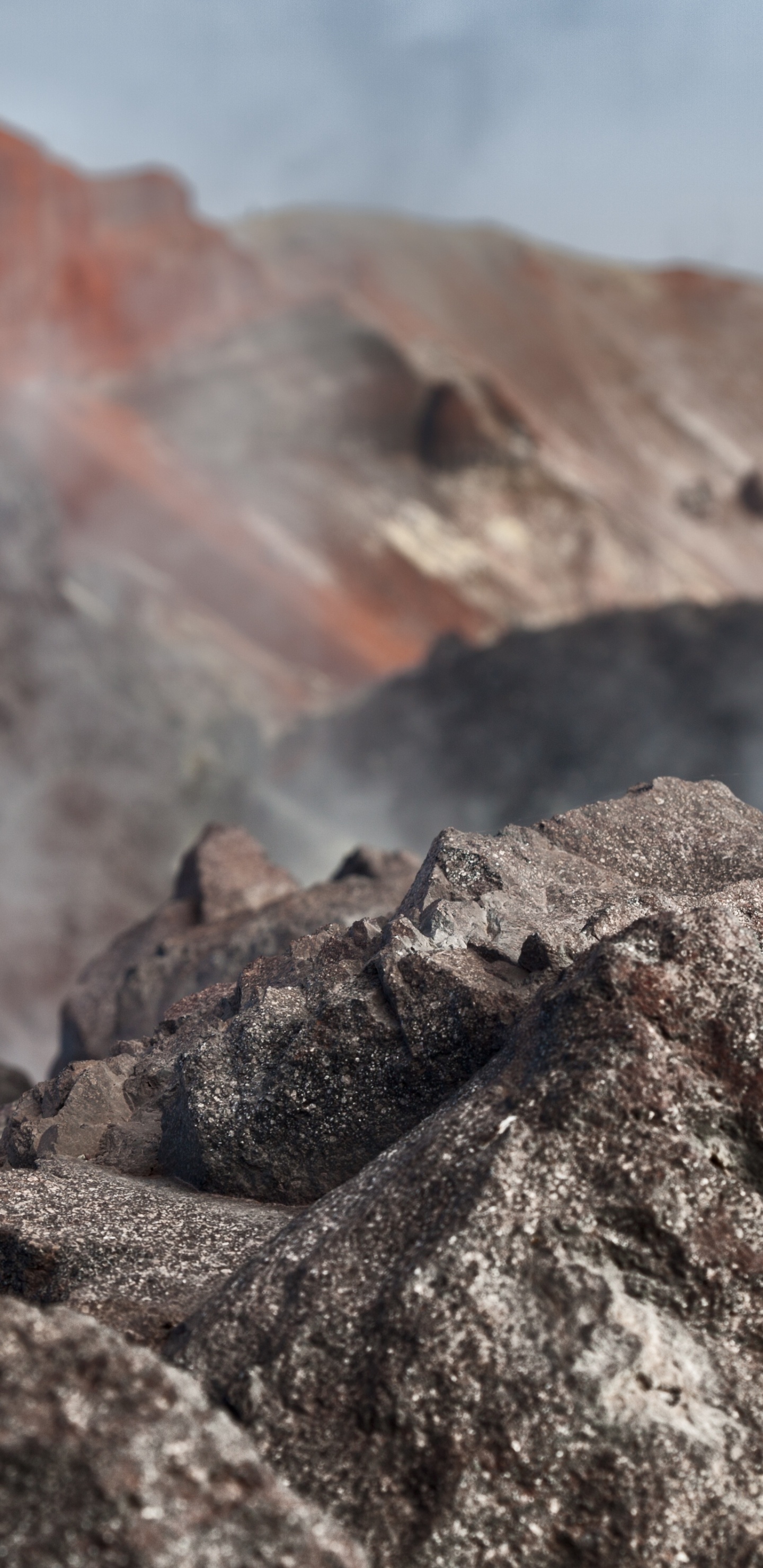 Обои вулканы камчатки, Камчатский полуостров, вулкан, гора, рок в разрешении 1440x2960