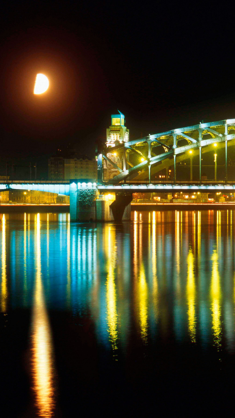 Обои Санкт Петербург, городской пейзаж, ночь, отражение, вода в разрешении 750x1334