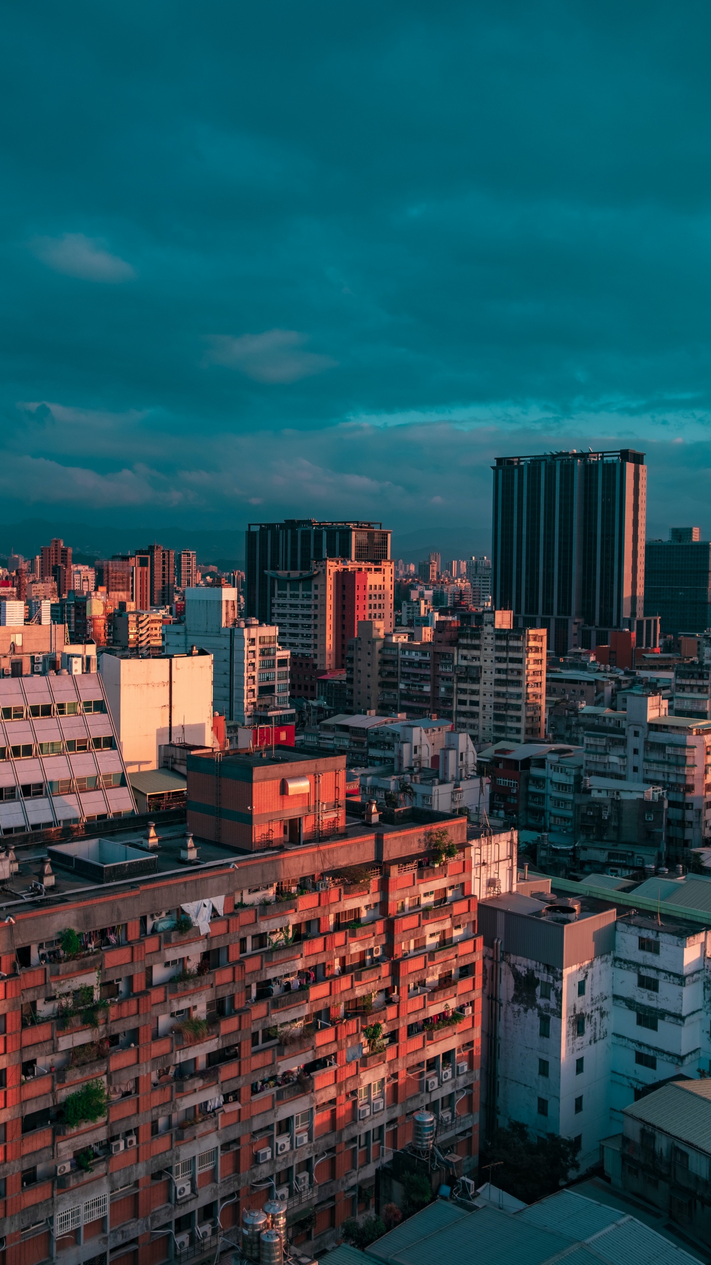 Обои городской пейзаж, Чикаго, облако, здание, атмосфера в разрешении 1440x2560