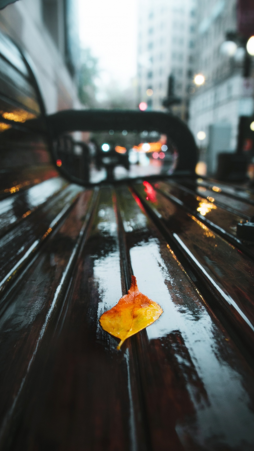 Обои транспорт, желтый, свет, ночь, Апельсин в разрешении 1080x1920