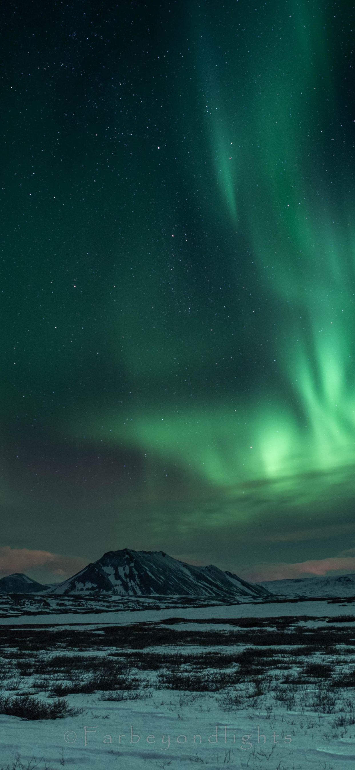 Обои Аврора, Арктика, природа, атмосфера, замораживание в разрешении 1242x2688