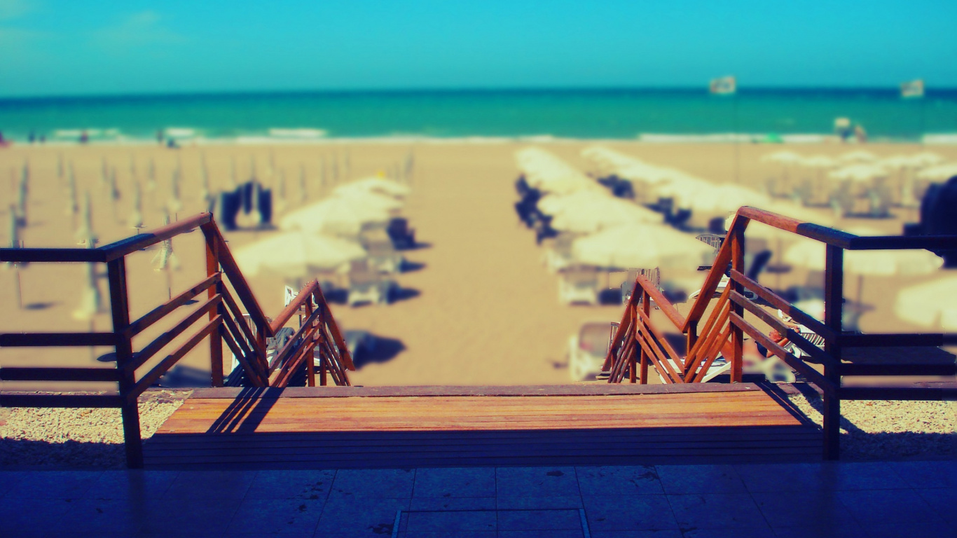 Обои море, пляж, океан, отпуск, горизонт в разрешении 1366x768