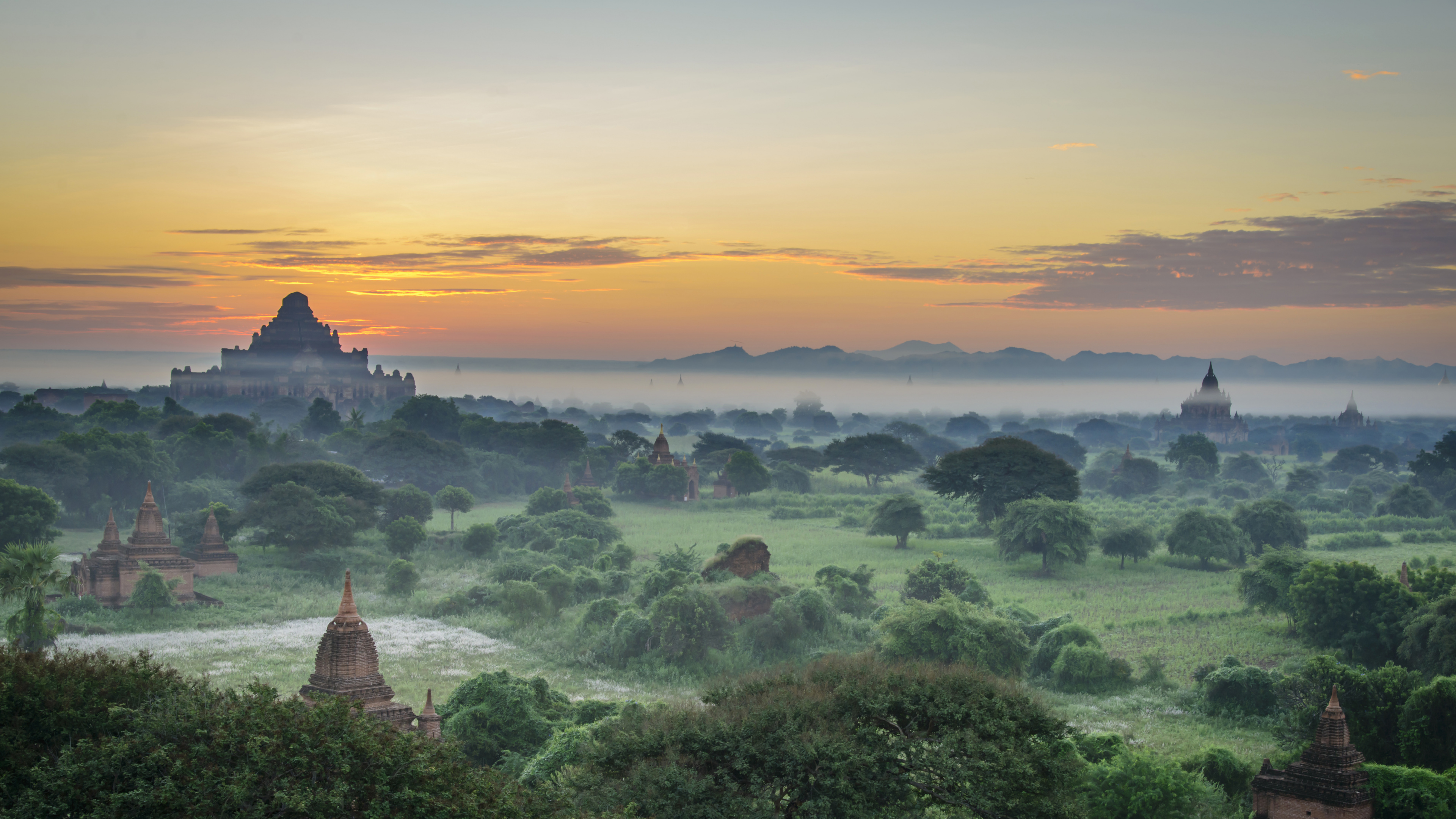 Обои природа, утро, восход солнца, туман, храм в разрешении 3840x2160