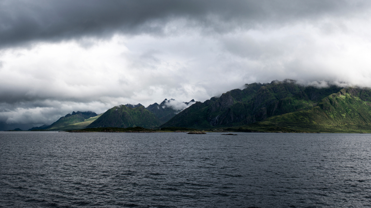 Обои нагорье, вода, облако, озерный край, озеро в разрешении 1280x720
