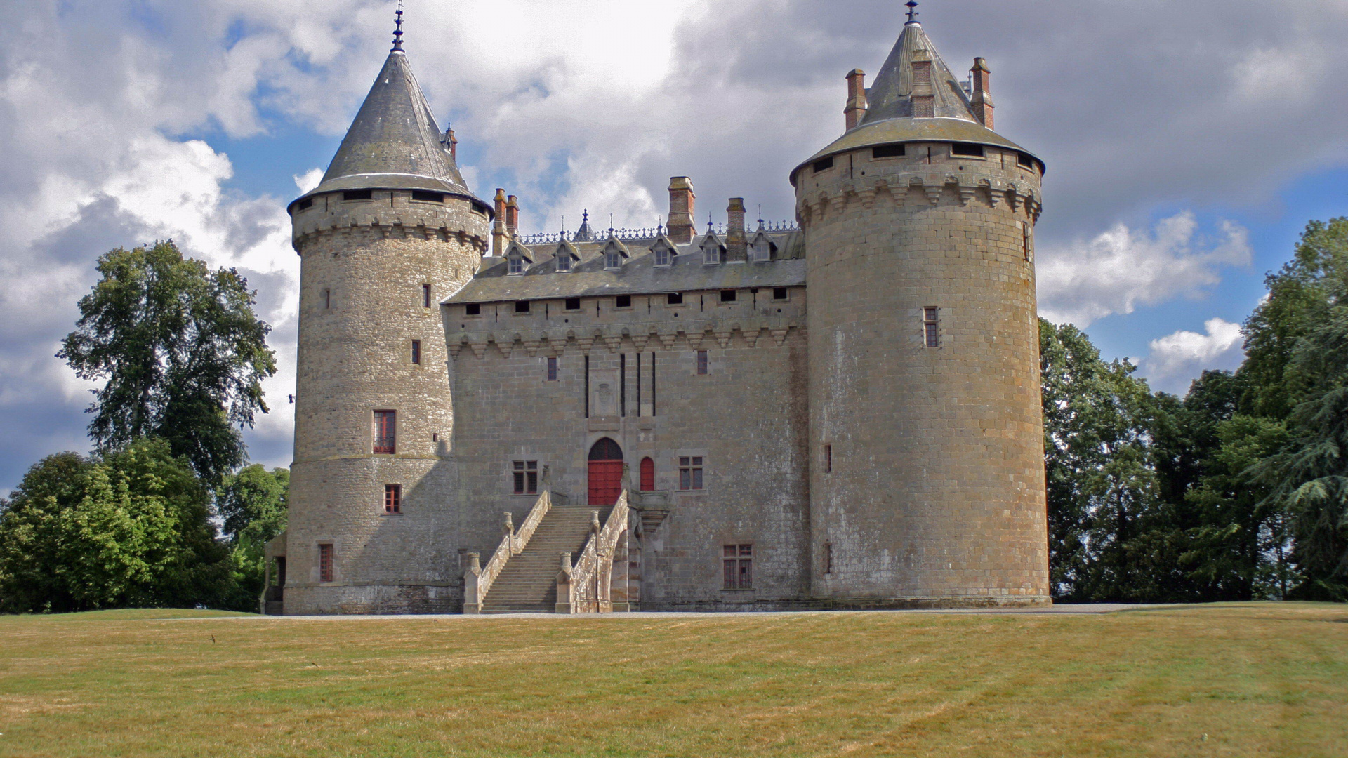 Обои chteau де комбур, замок, архитектура, ориентир, здание в разрешении 1920x1080