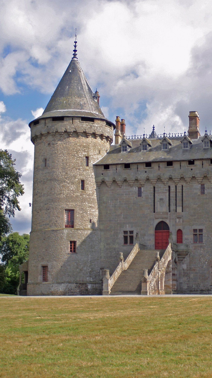 Обои chteau де комбур, замок, архитектура, ориентир, здание в разрешении 720x1280
