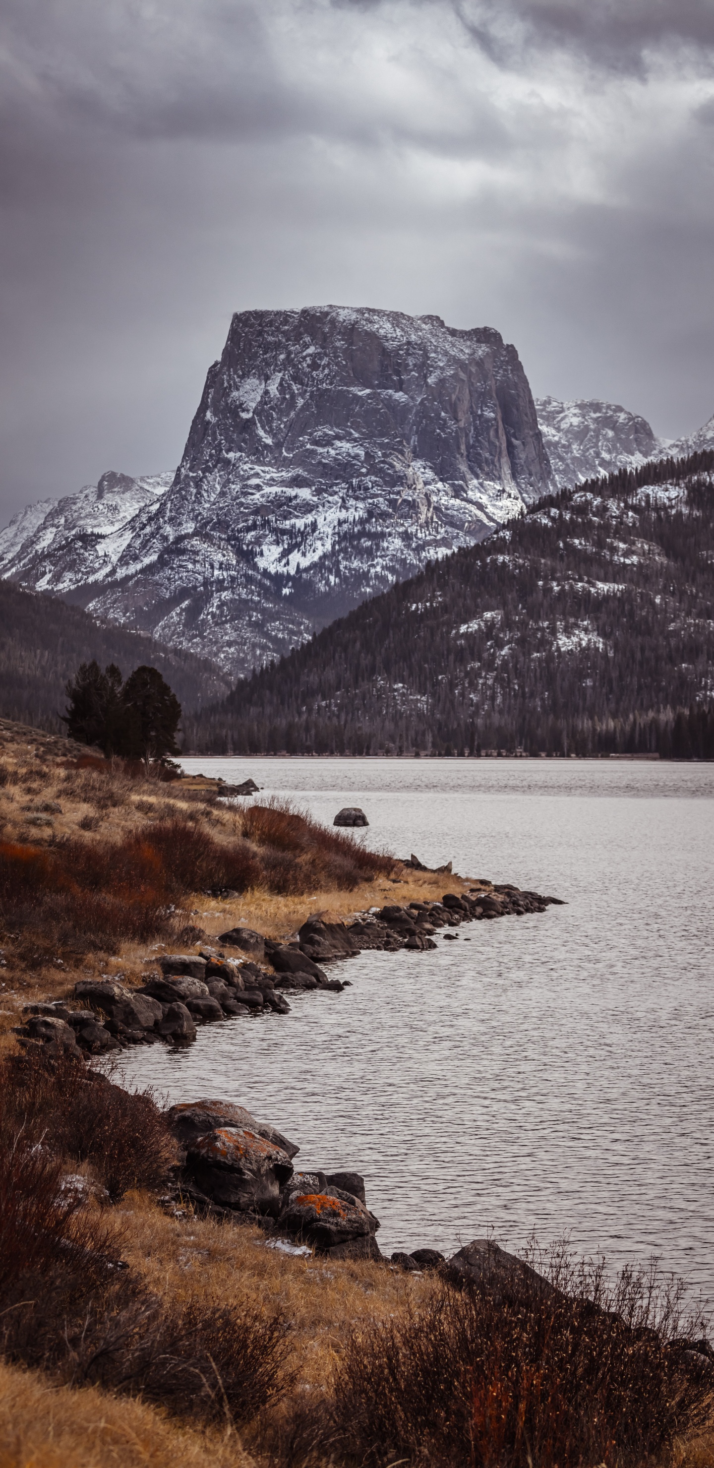 Обои гора, природный ландшафт, горный рельеф, природа, нагорье в разрешении 1440x2960