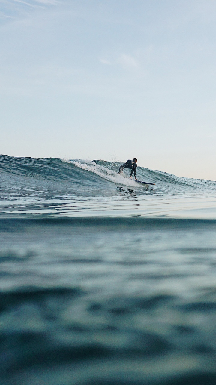 Обои серфинг, ios, яблоко, жидкий, жидкость в разрешении 720x1280