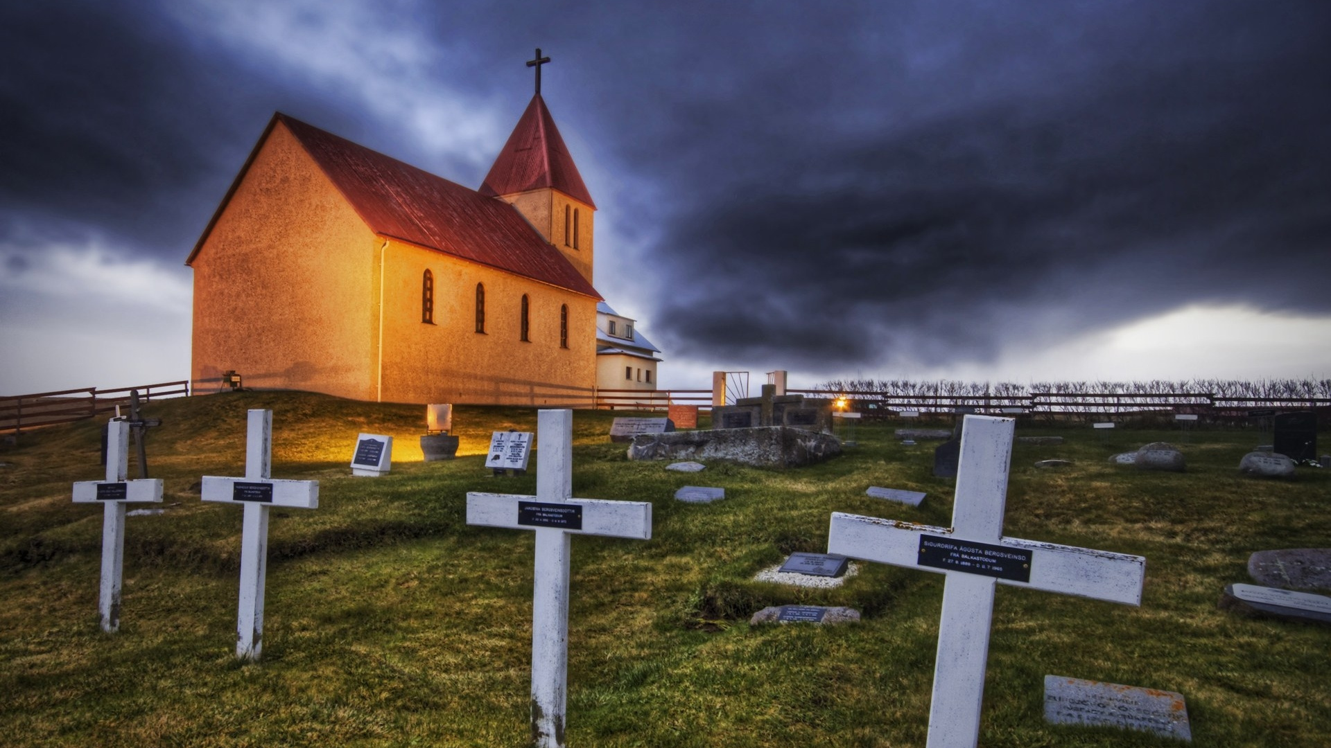 Обои облако, церковь, часовня, фасад, место поклонения в разрешении 1920x1080