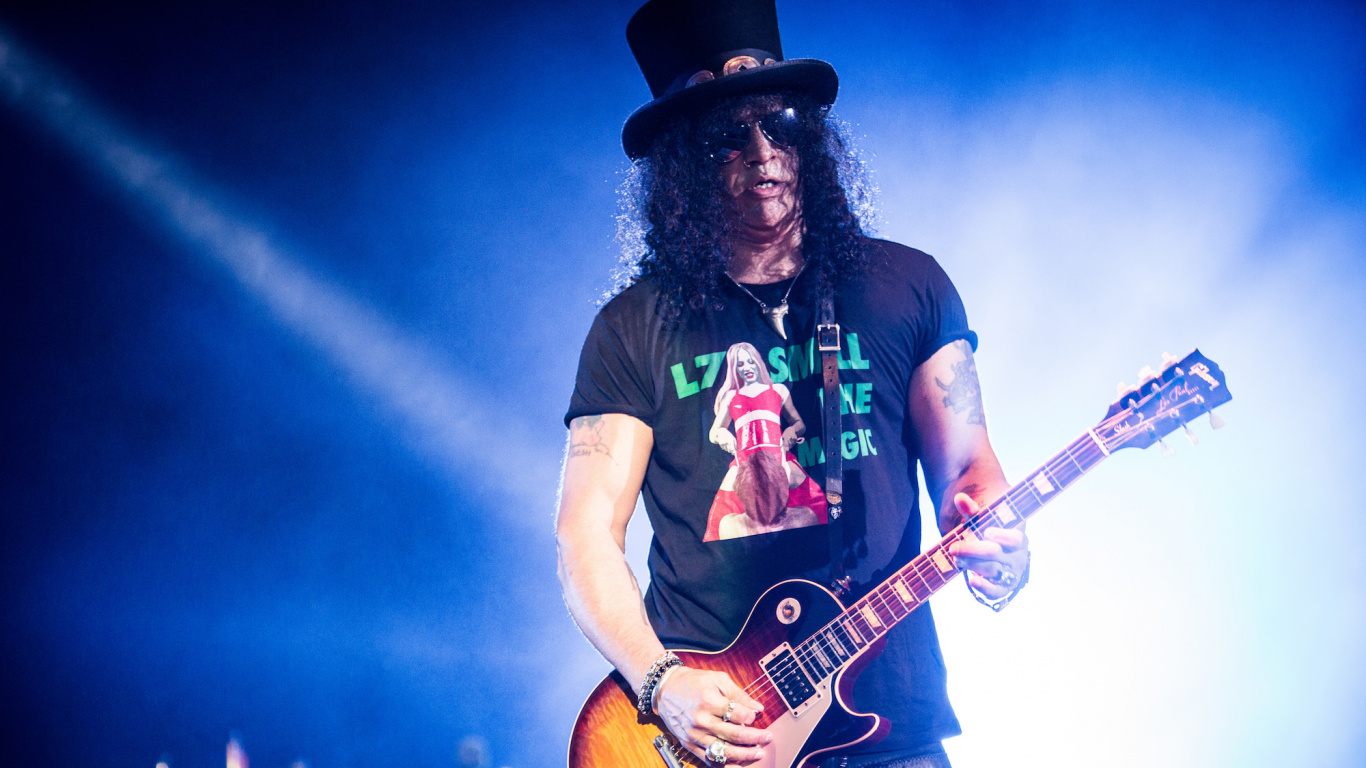 Обои Guns N Roses, гитара, гитарист, музыкант, Представление в разрешении 1366x768