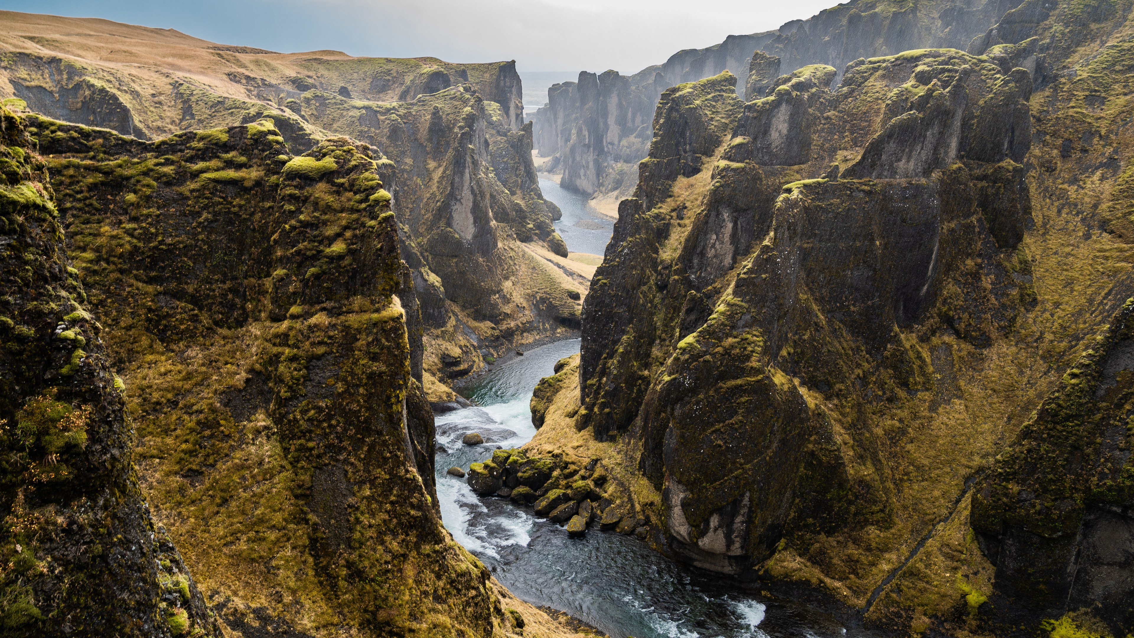 Обои отдаленные ущелья, стереоджеммузыка, вода, гидроресурсы, облако в разрешении 3840x2160