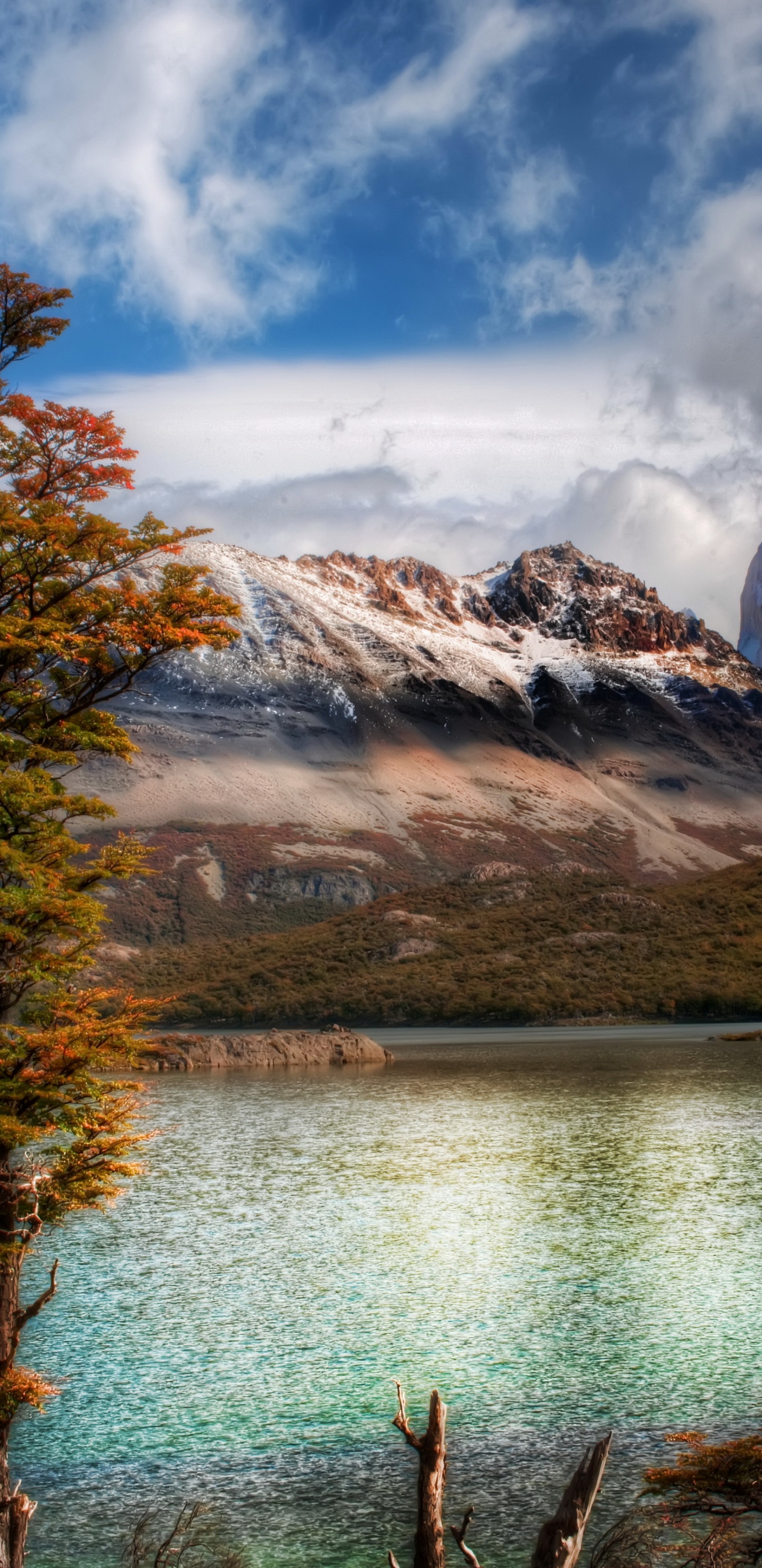 Обои гора, природа, дикая местность, горный хребет, озеро в разрешении 1440x2960