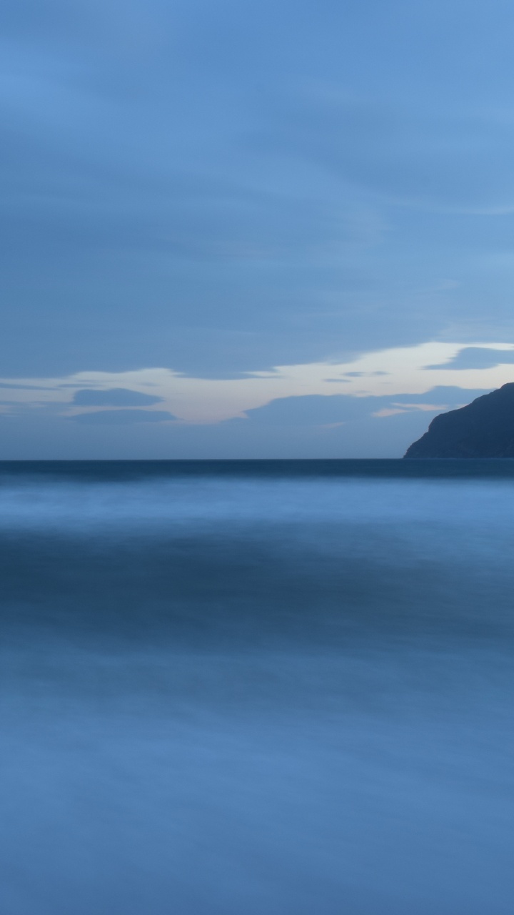 Обои природа, океан, море, побережье, синий в разрешении 720x1280