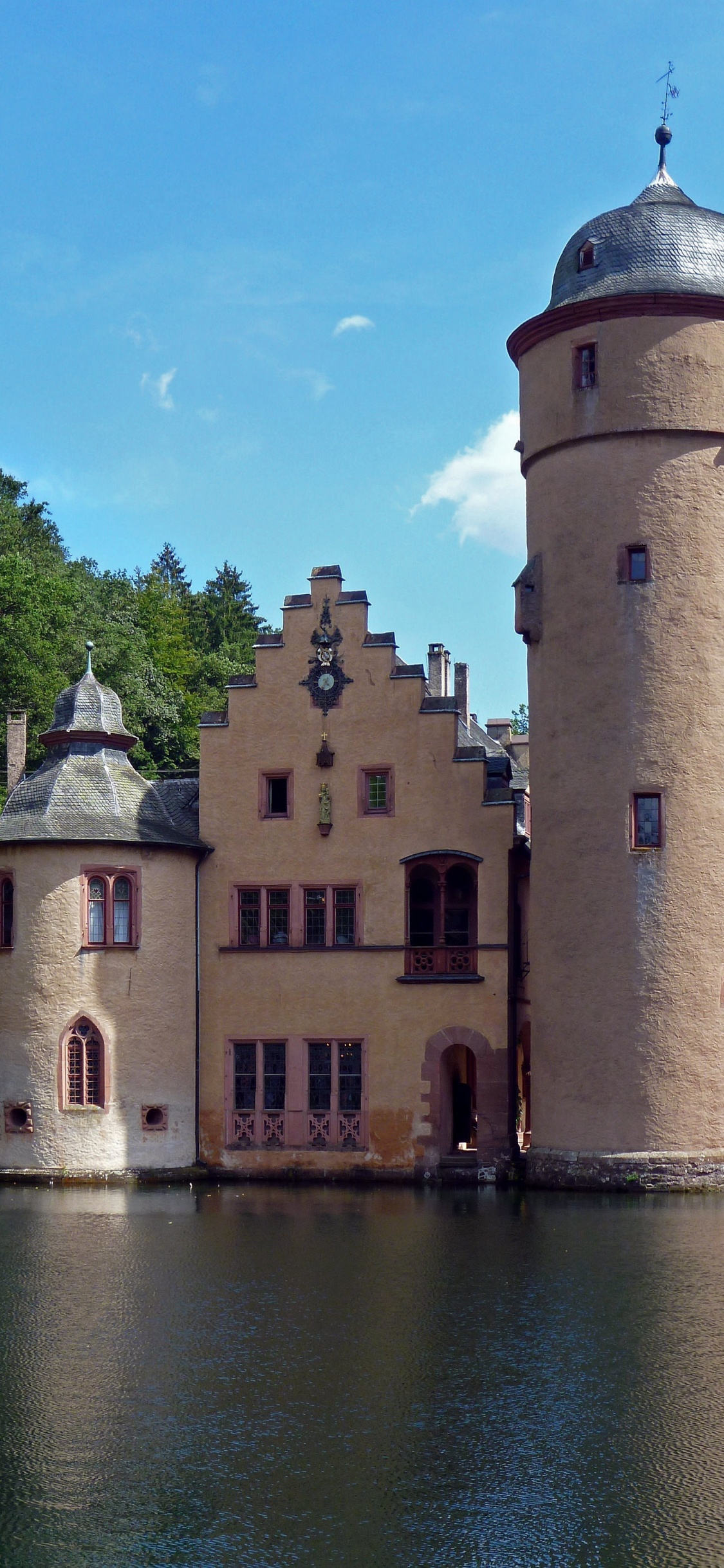 Обои Шпессарт, замок, водный замок, водный путь, здание в разрешении 1125x2436
