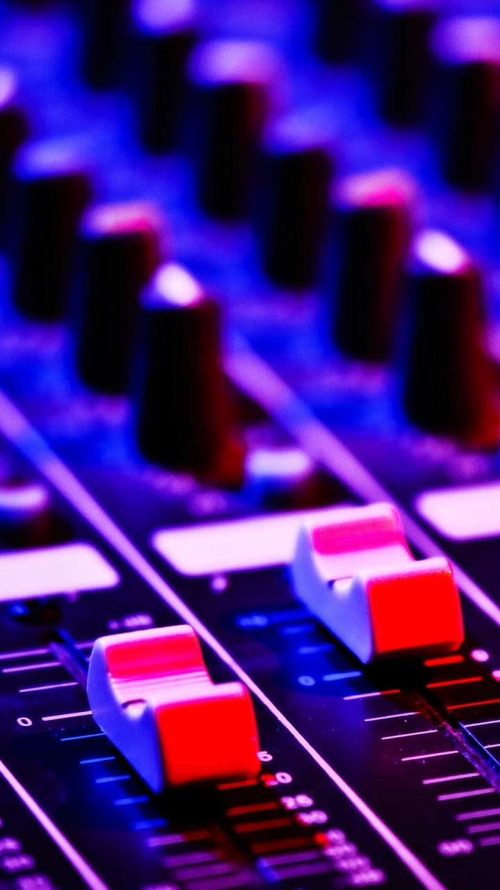 Обои микшерный пульт, электроника, технологии, электронный инструмент, диск жокей в разрешении 720x1280