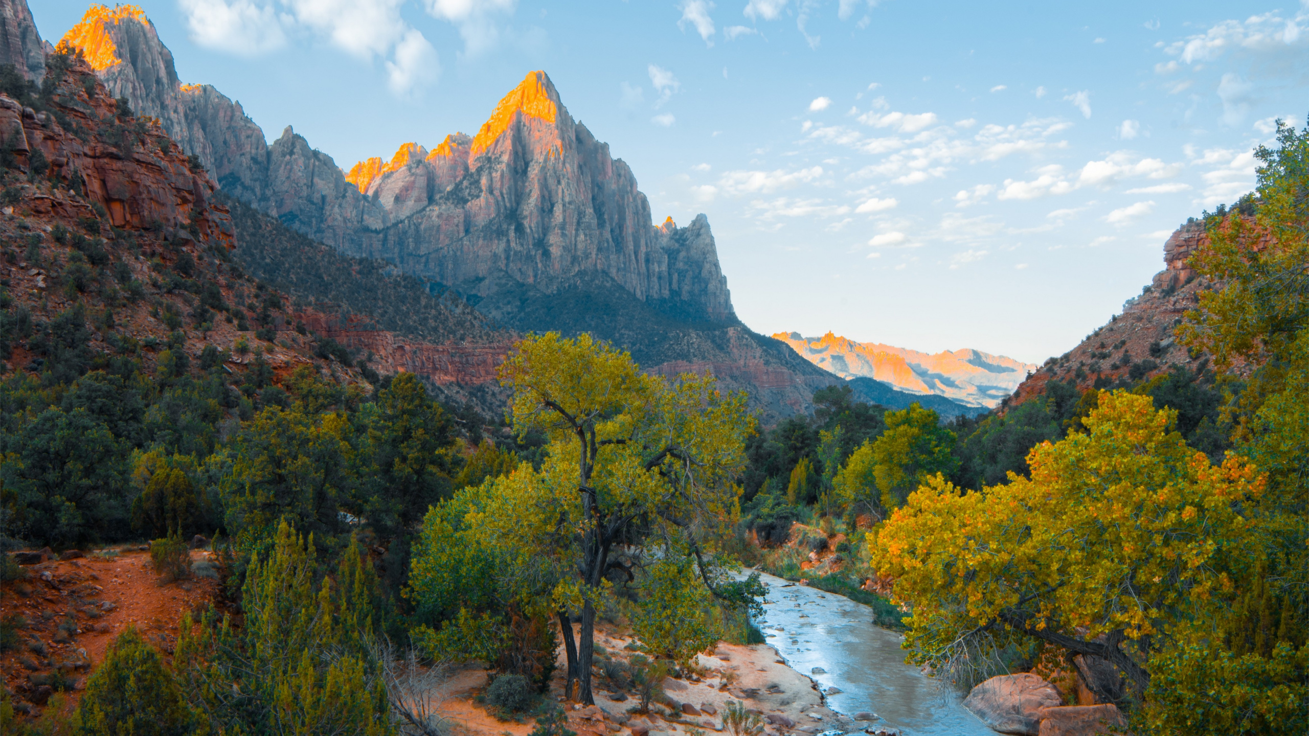 Обои триповая река, реки, горная река, облако, вода в разрешении 2560x1440