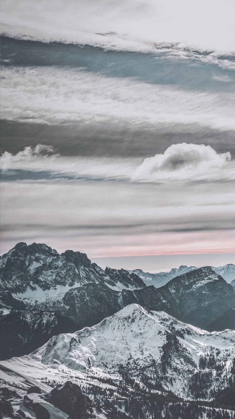 Обои снег, гора, атмосфера, облако, природа в разрешении 750x1334