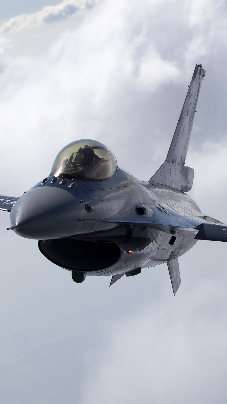 Обои самолеты F 16 Файтинг Фолкон, военный самолет, самолеты, реактивный самолет, самолет в разрешении 750x1334