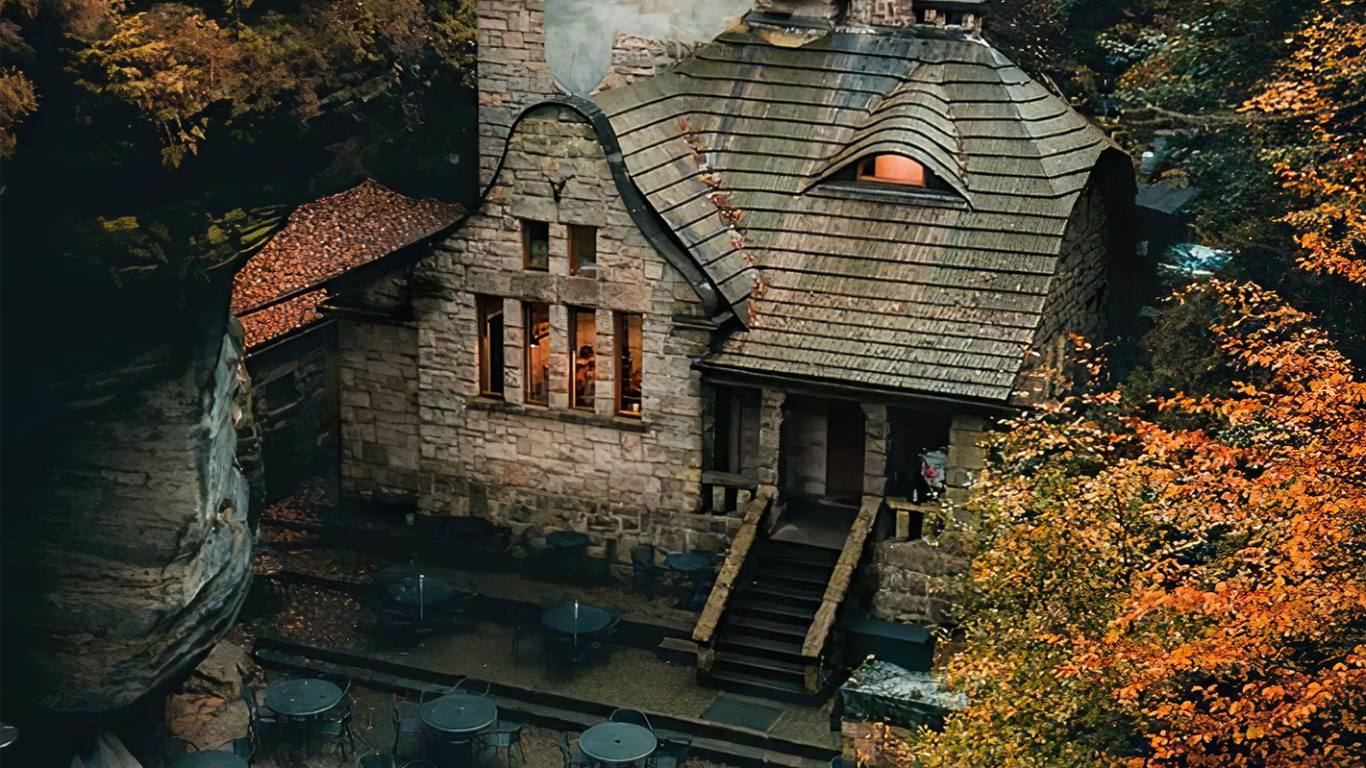 Обои здание, мир, окно, лист, природный ландшафт в разрешении 1366x768