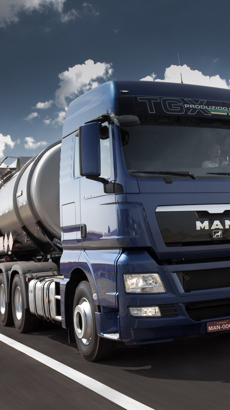 Обои МАН TGX, Человек автобус грузовик, грузовик, авто, транспорт в разрешении 750x1334