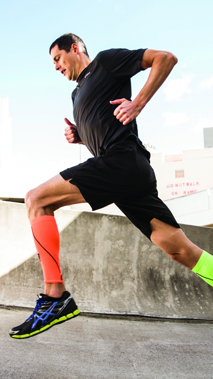 Обои носок, одежда, занятие спортом, отдых, обувь в разрешении 720x1280