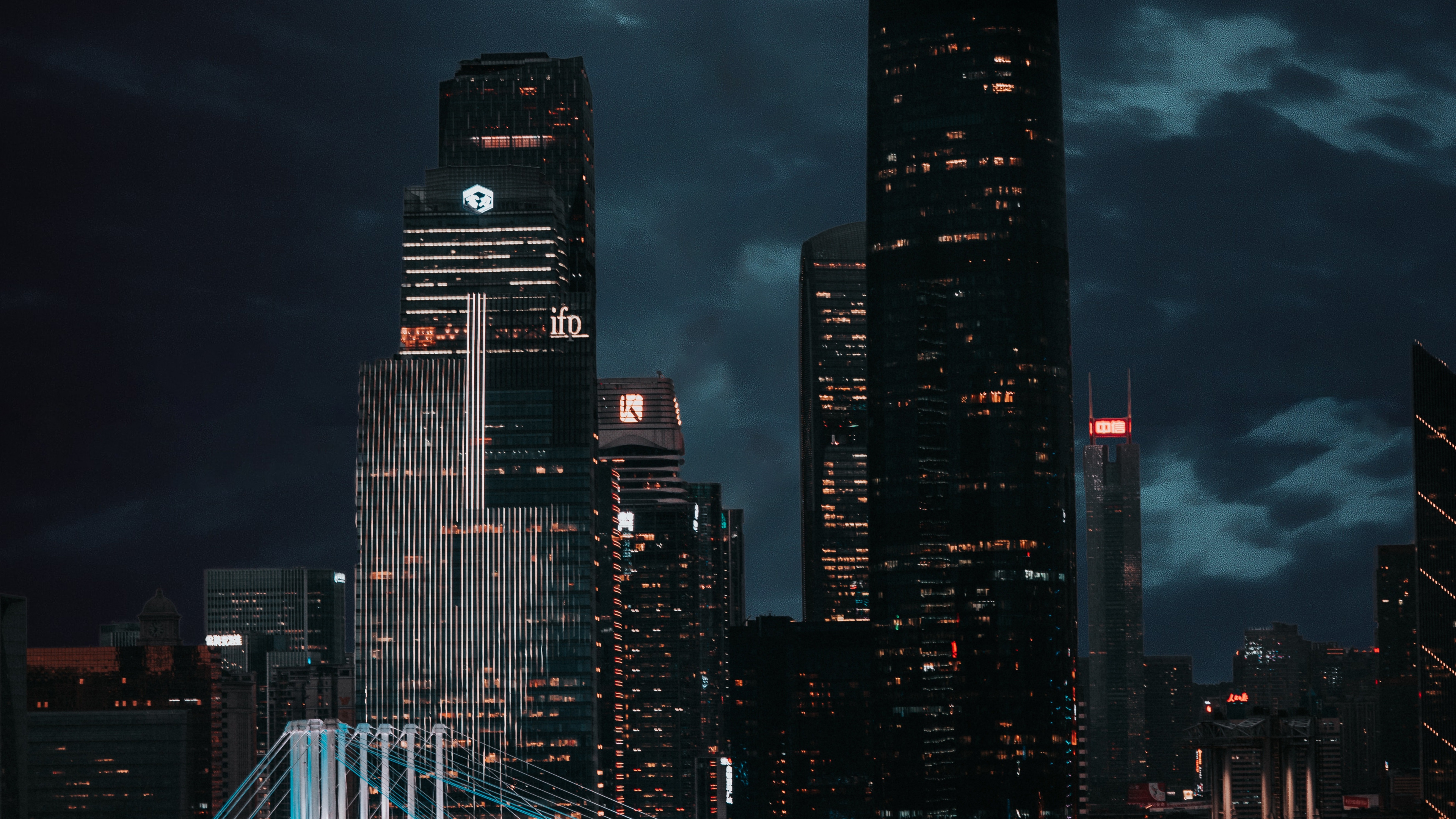 Обои Гуанчжоу, облако, вода, небоскреб, здание в разрешении 3840x2160