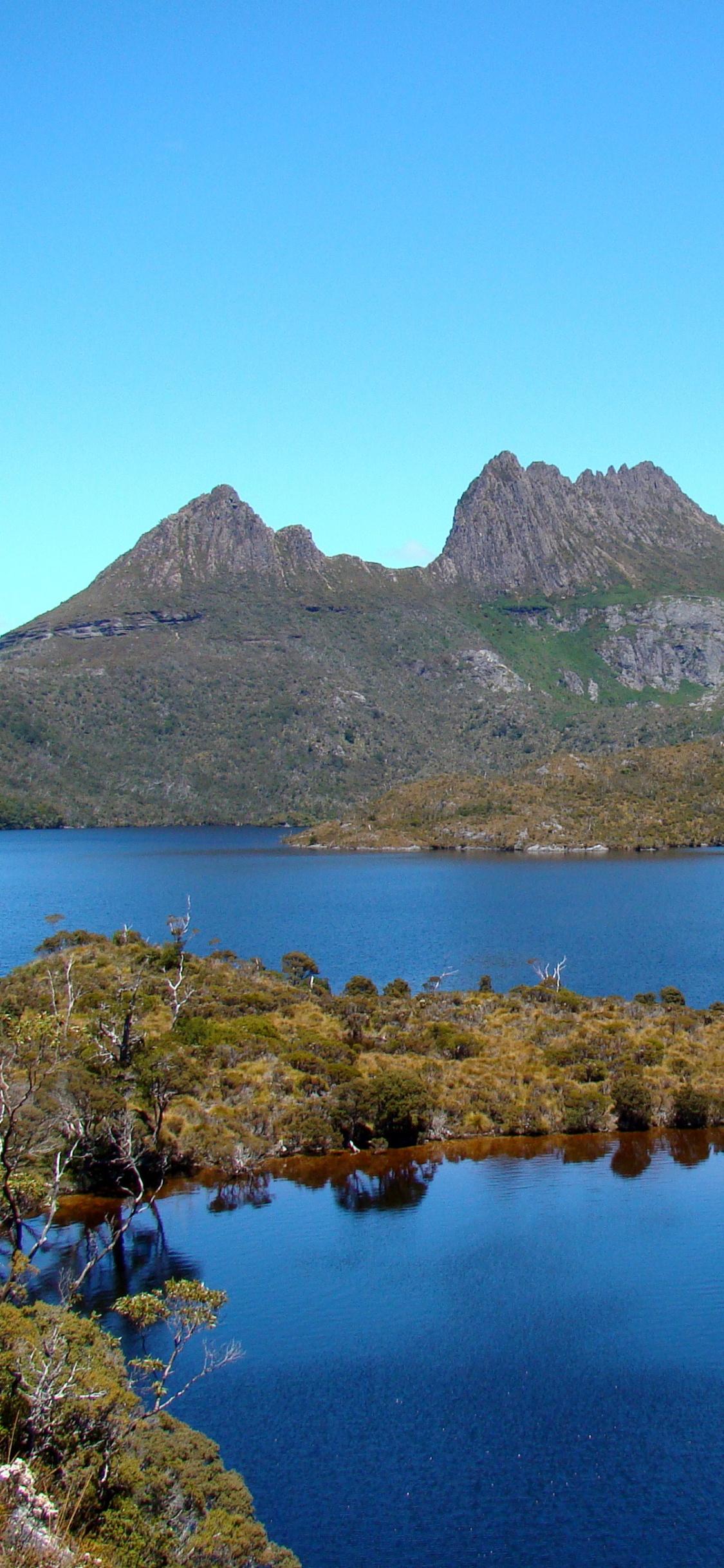 Обои Крейдл-Маунтин, путешествие, гора, каровое озеро, озеро в разрешении 1125x2436