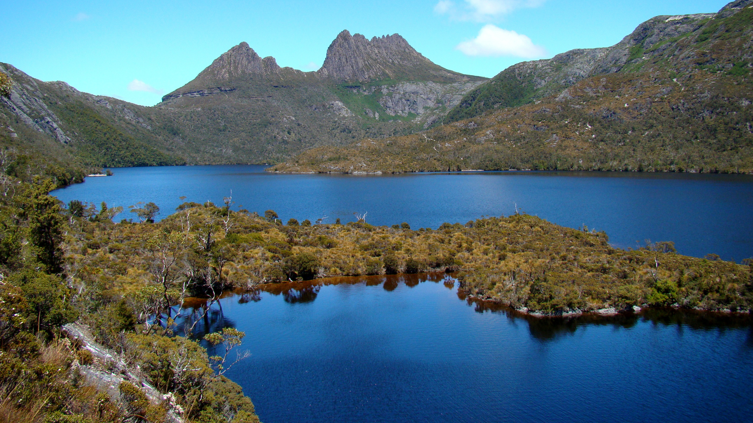 Обои Крейдл-Маунтин, путешествие, гора, каровое озеро, озеро в разрешении 2560x1440