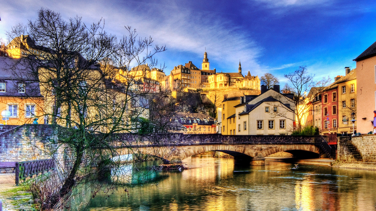 Обои отражение, природа, вода, водный путь, городок в разрешении 1280x720