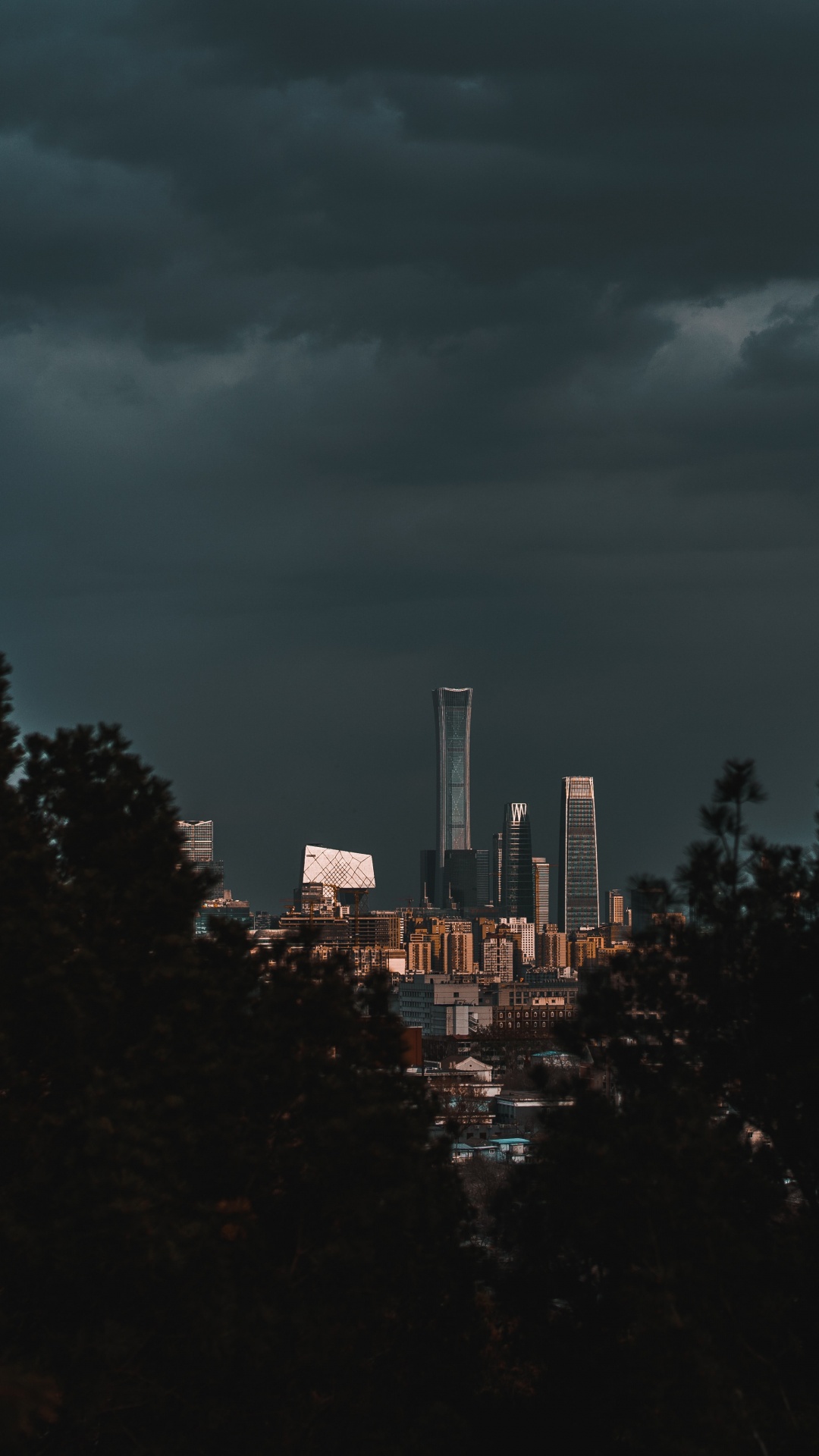 Обои облако, городской район, ночь, темнота, линия горизонта в разрешении 1080x1920