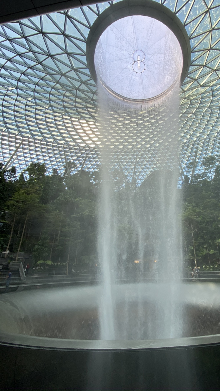 Обои Сингапур, вода, жемчужина чанги аэропорт, жидкость, фонтан в разрешении 750x1334