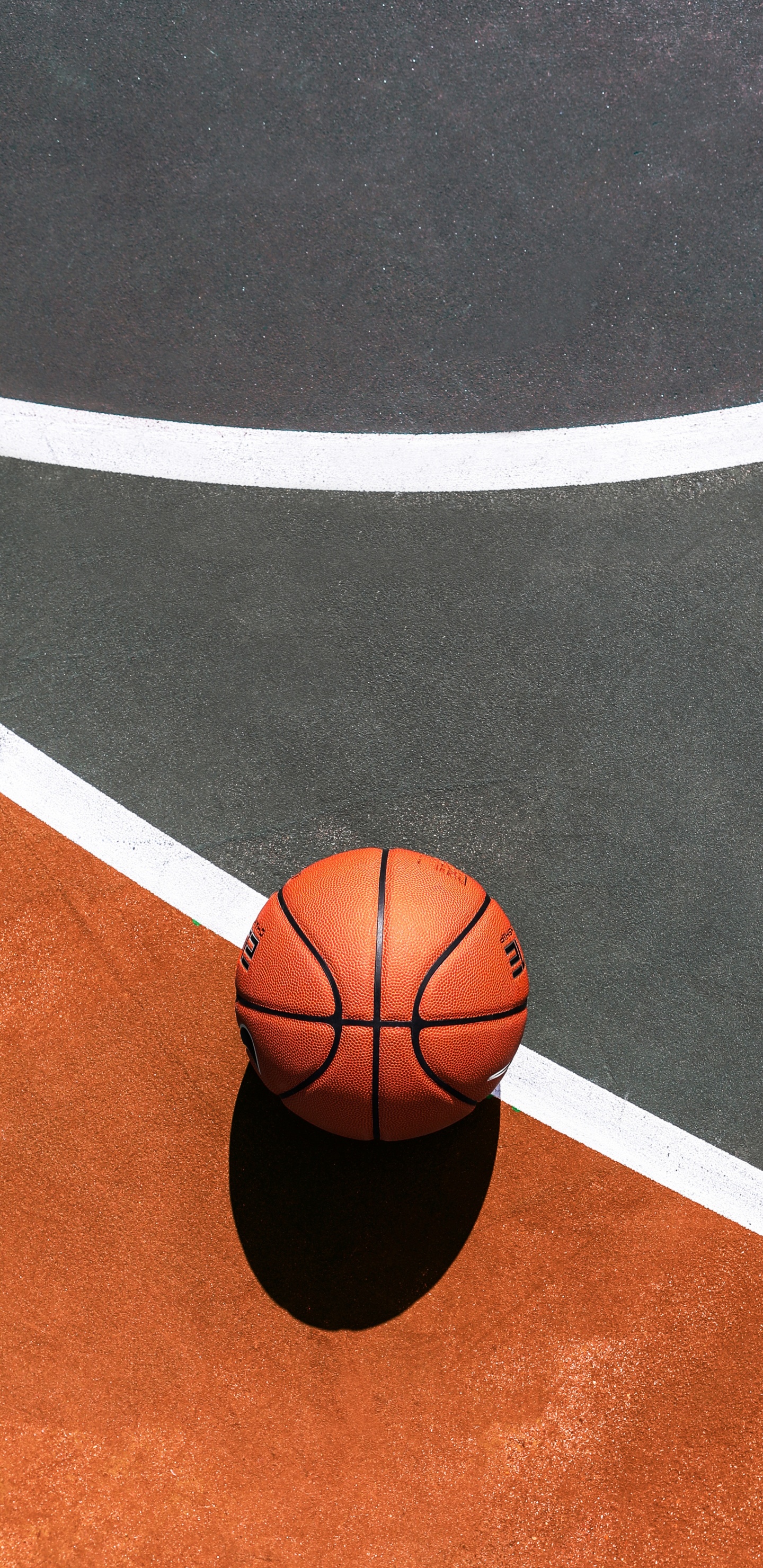 Обои Баскетбол, баскетбольная площадка, спортивные объекты, мяч, командный вид спорта в разрешении 1440x2960