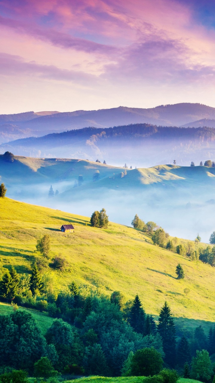 Обои Красивый пейзаж в разрешении 720x1280