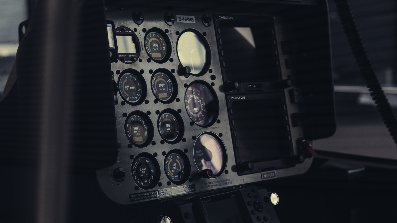 Обои кубрик, самолеты, самолет, технологии, летчик в разрешении 1366x768