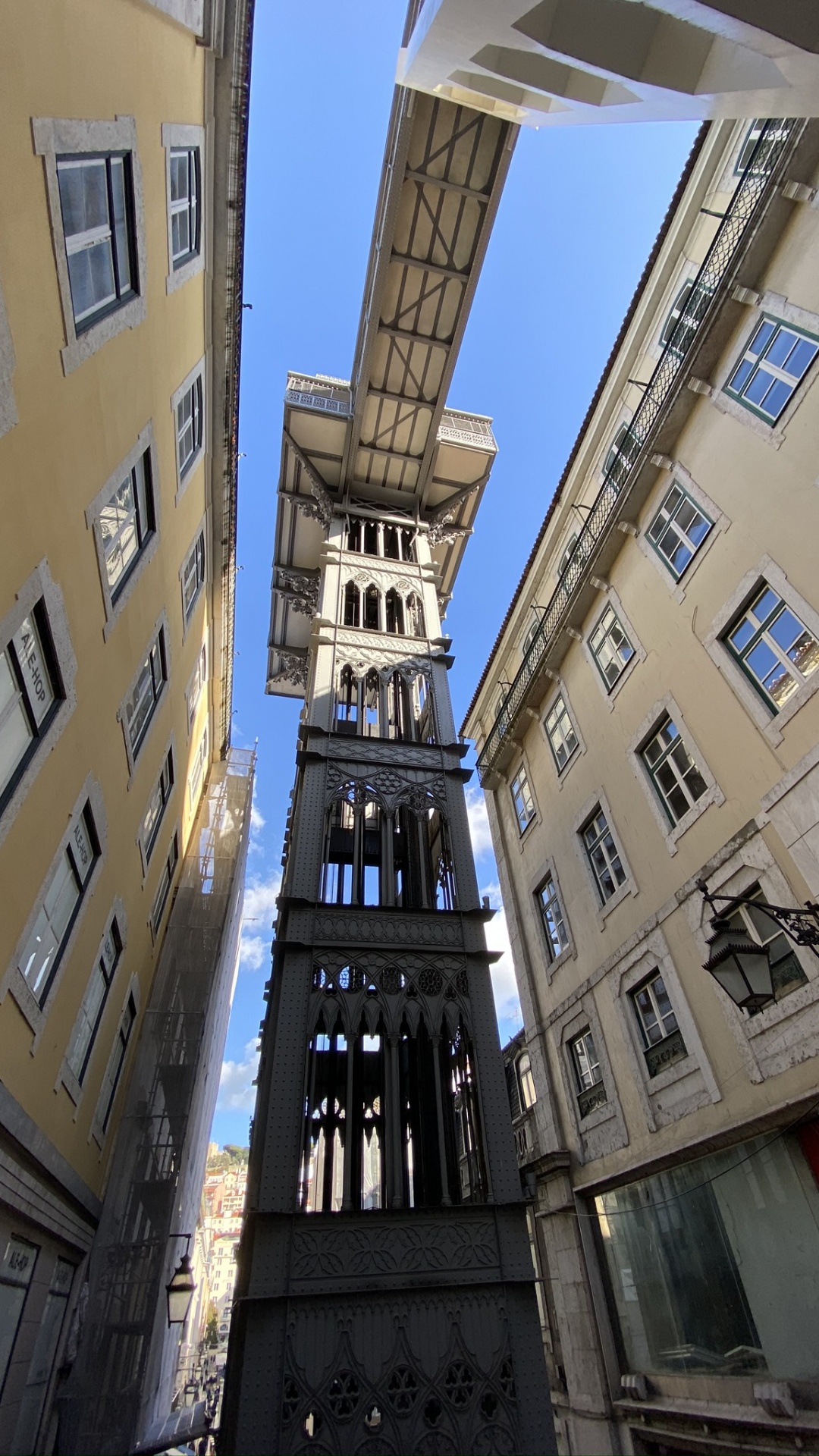 Обои архитектура, квартира, фасад, городской дизайн, смешанное использование в разрешении 1080x1920