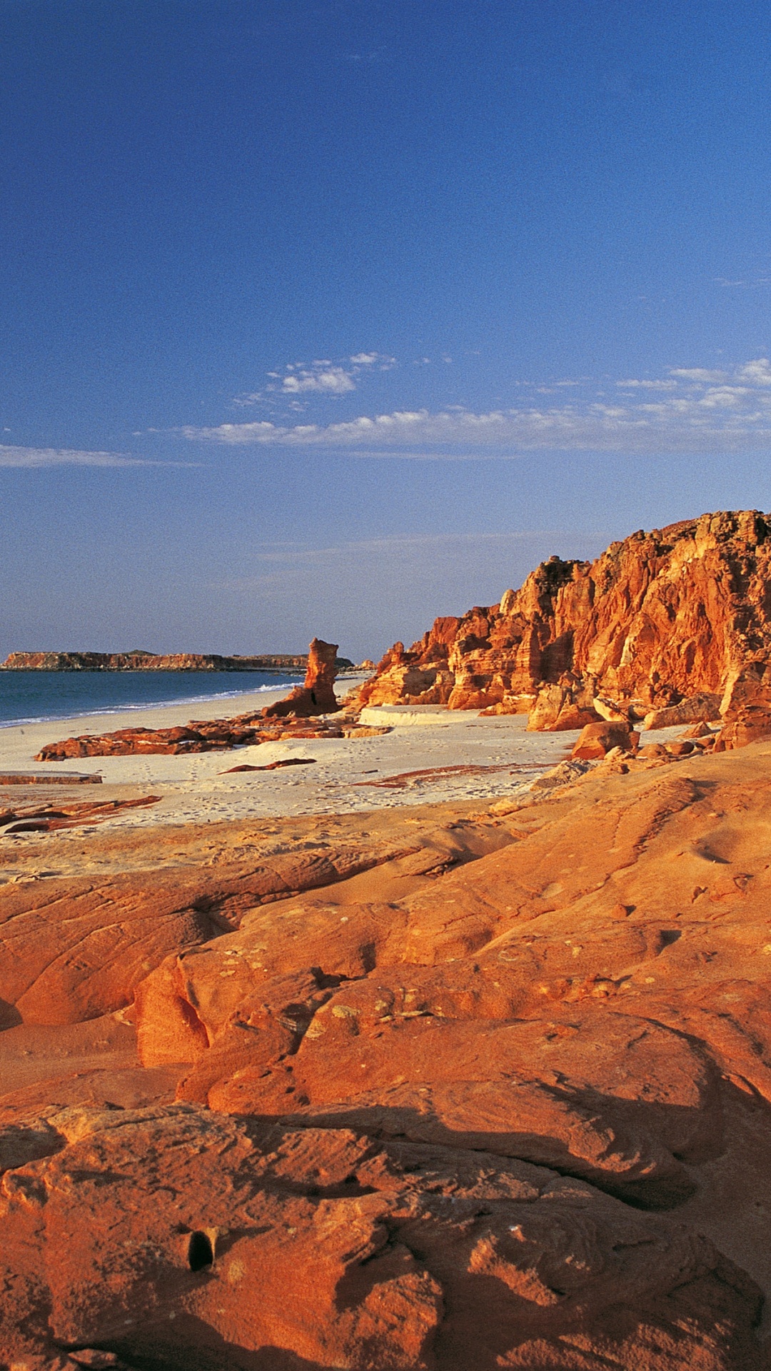 Обои туризм, побережье, море, рок, берег в разрешении 1080x1920