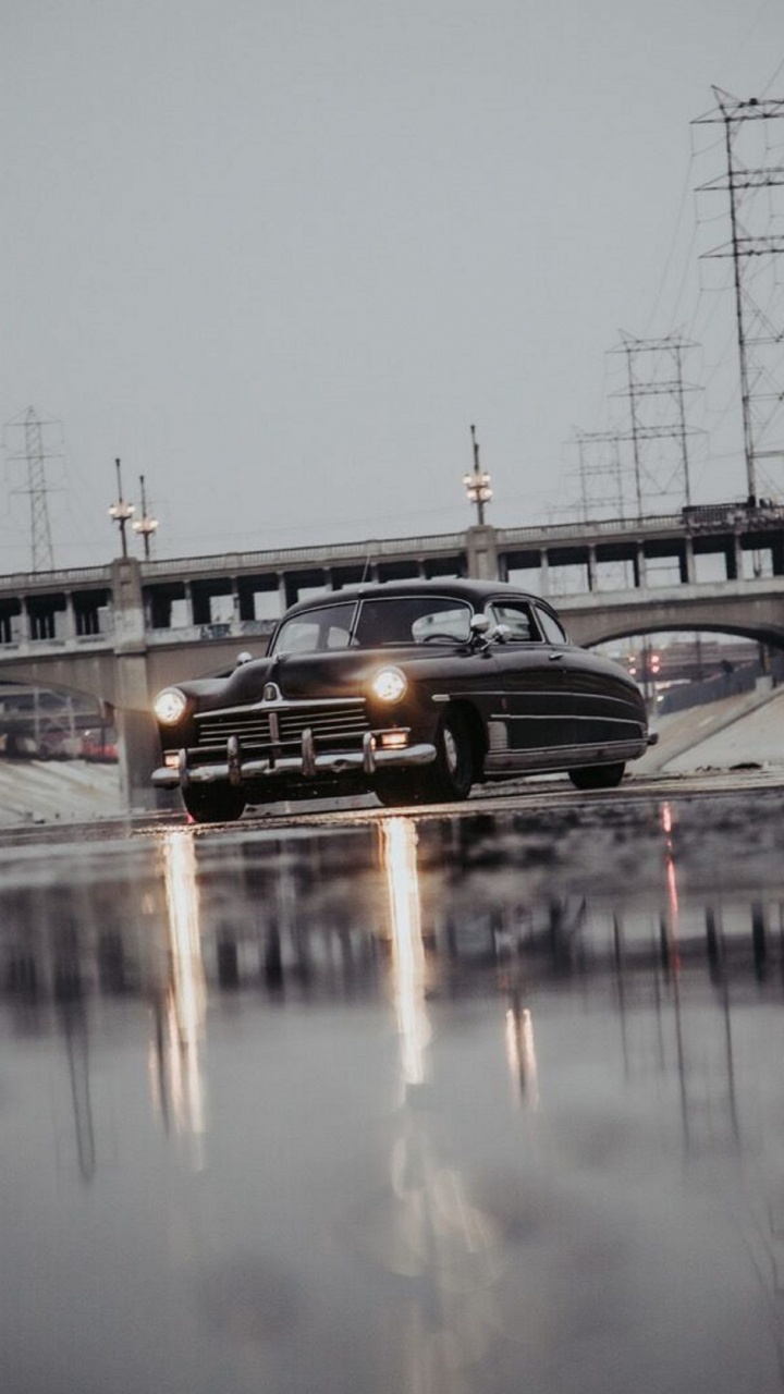 Обои отражение, легковые автомобили, Хадсон служебное купе, Хадсон Автомобильная Компания, старинная машина в разрешении 720x1280