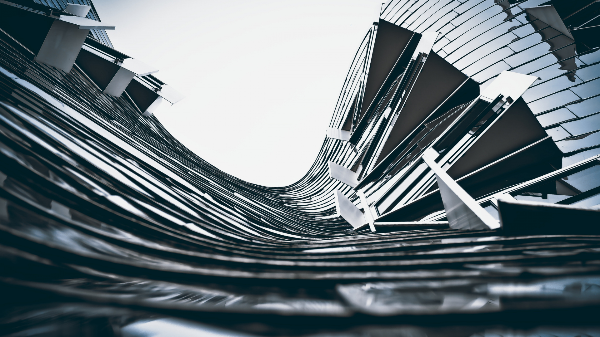 Обои небоскреб, современная архитектура, вода, архитектура, монохромный в разрешении 1920x1080